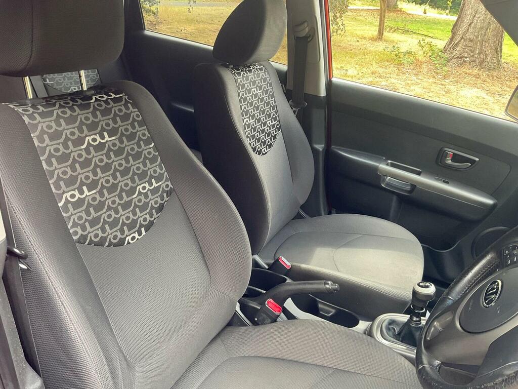 Kia Soul Samba 1.6 Red #17