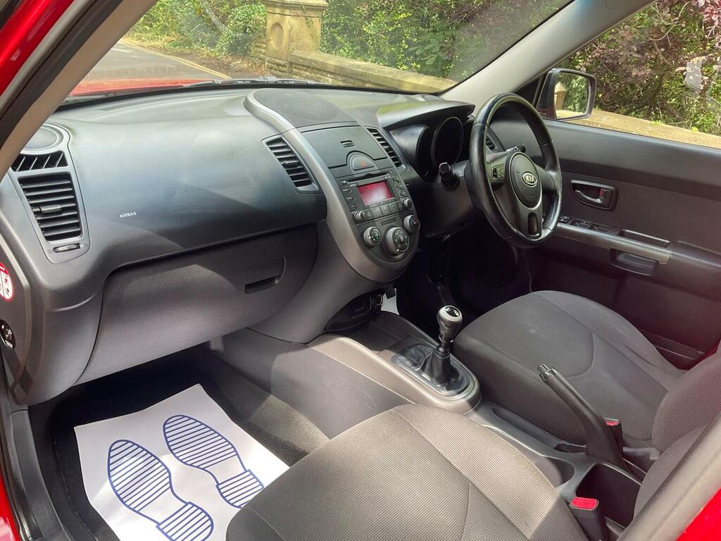 Kia Soul Samba 1.6 Red #21