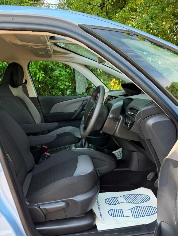 Citroen C4 Picasso Mpv White #7