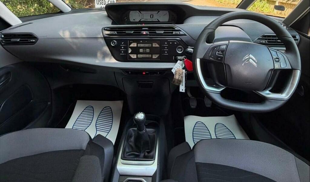 Citroen C4 Picasso Mpv White #8
