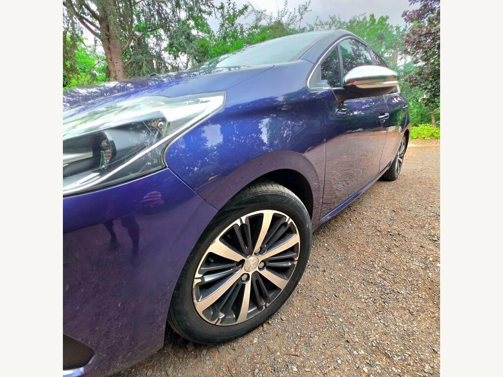 Peugeot 208 1.2 Puretech Allure Euro 6 Blue #5