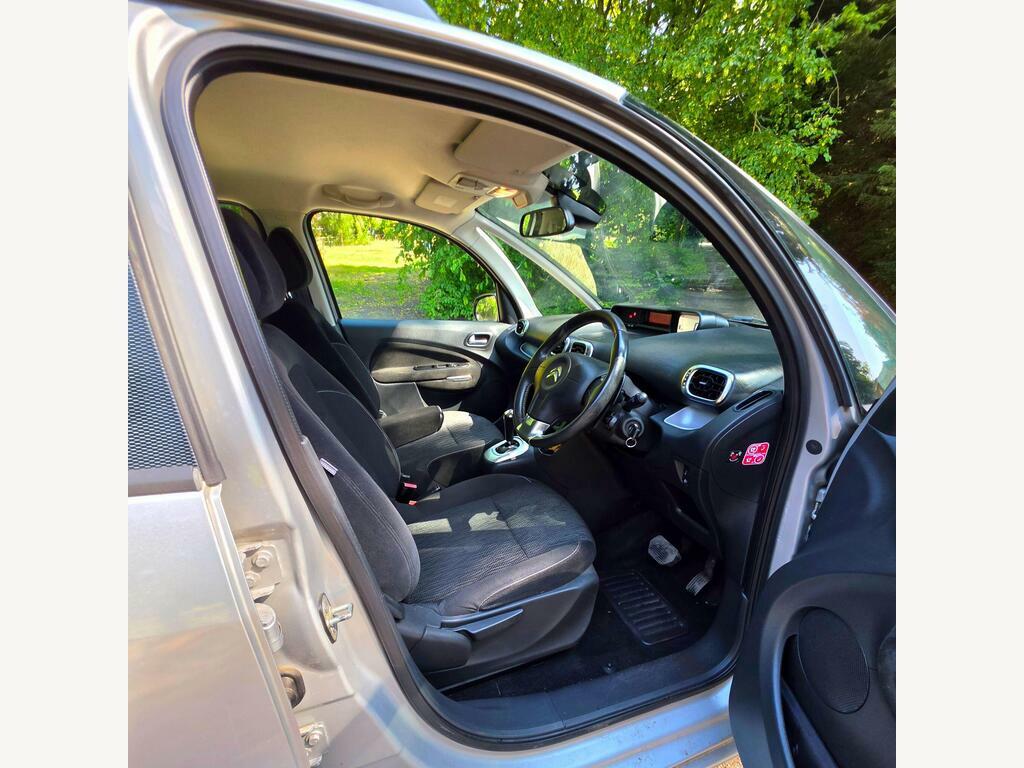 Citroen C3 Picasso Selection White #17