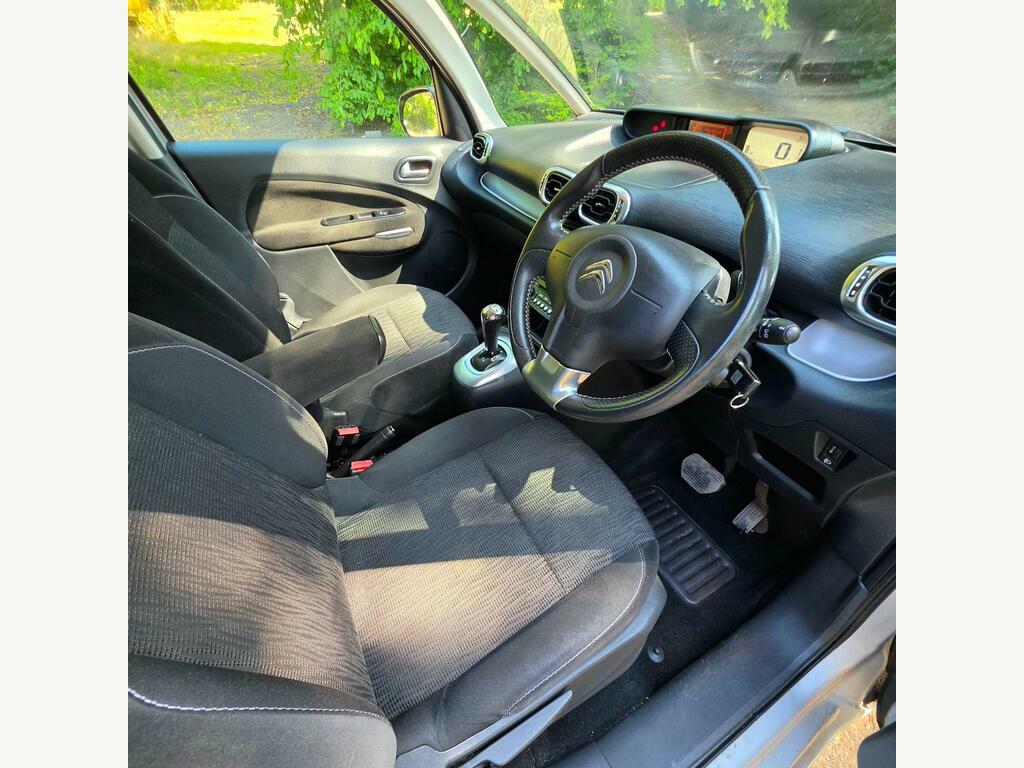 Citroen C3 Picasso Selection White #18