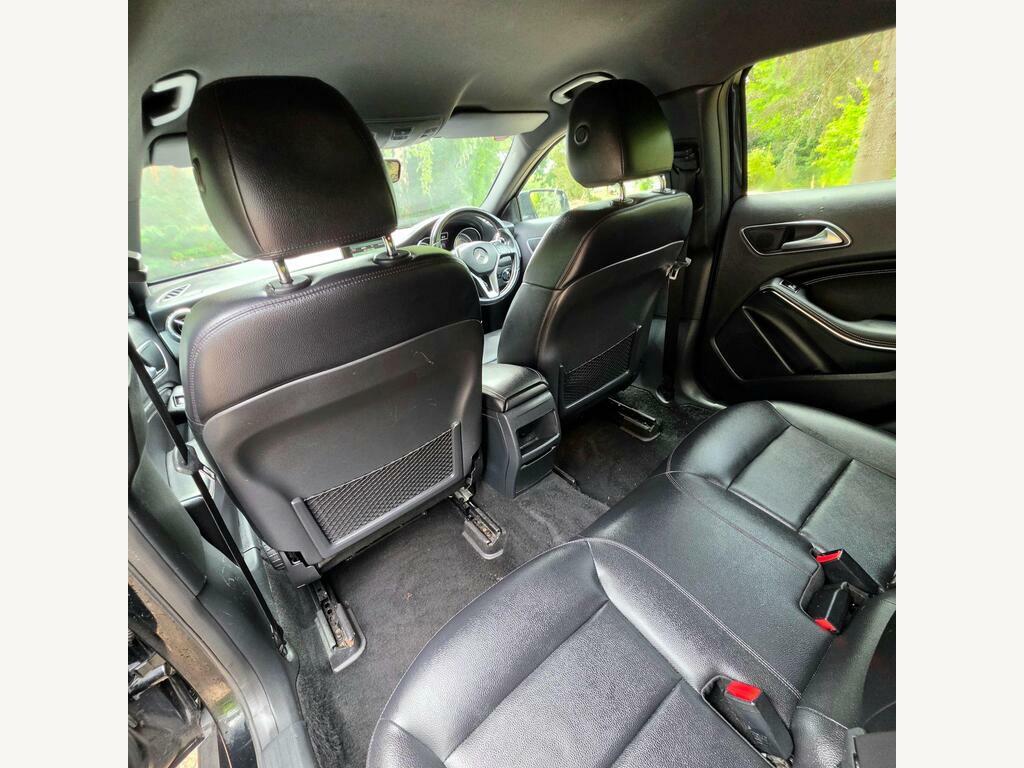 Mercedes-Benz GLA Class 2L Amg Line Blue #40