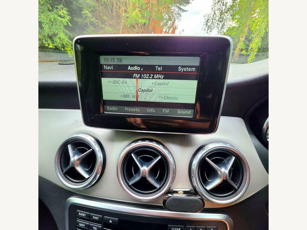 Mercedes-Benz GLA Class 2L Amg Line Blue #29