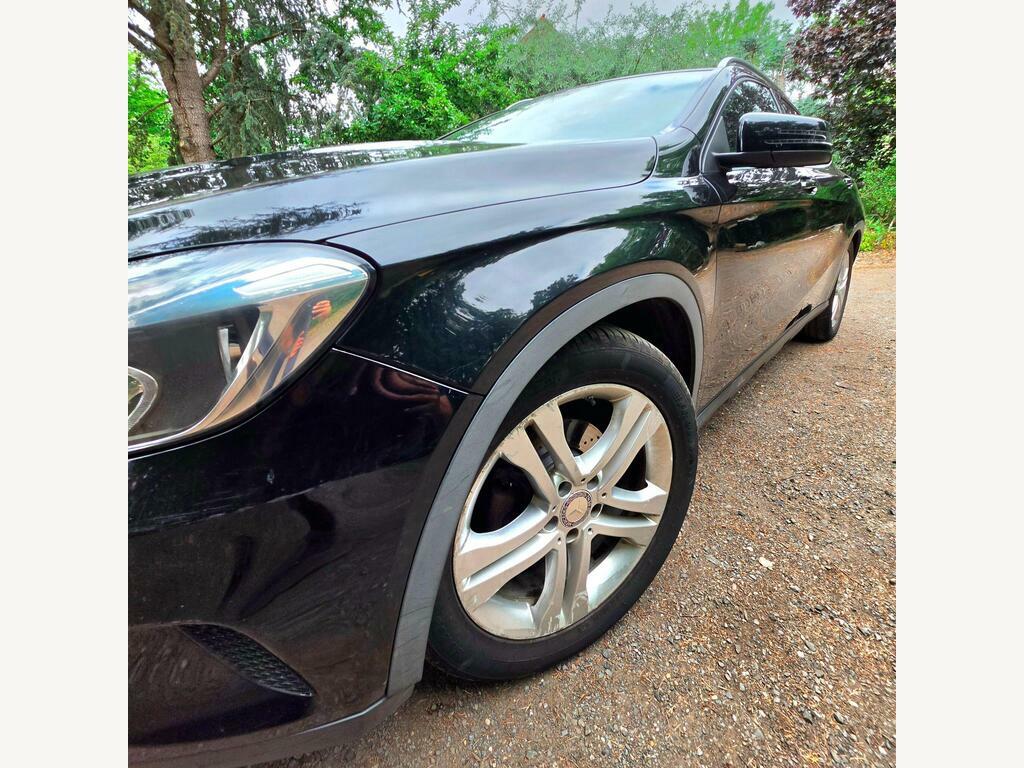 Mercedes-Benz GLA Class 2L Amg Line Blue #5