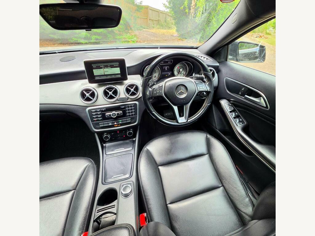 Mercedes-Benz GLA Class 2L Amg Line Blue #32
