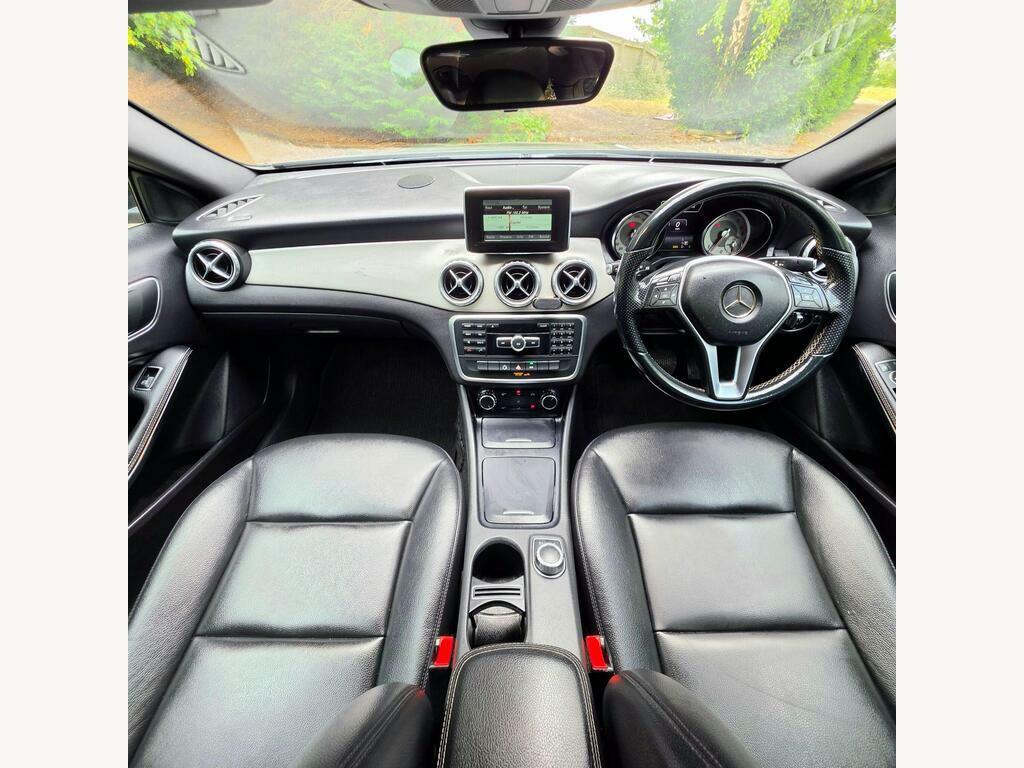 Mercedes-Benz GLA Class 2L Amg Line Blue #2