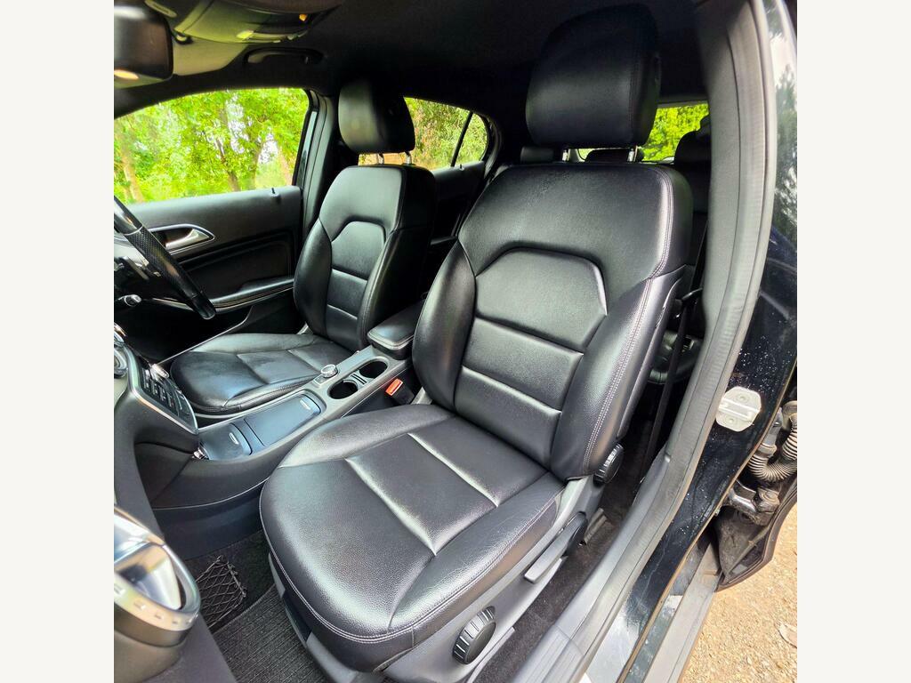 Mercedes-Benz GLA Class 2L Amg Line Blue #37
