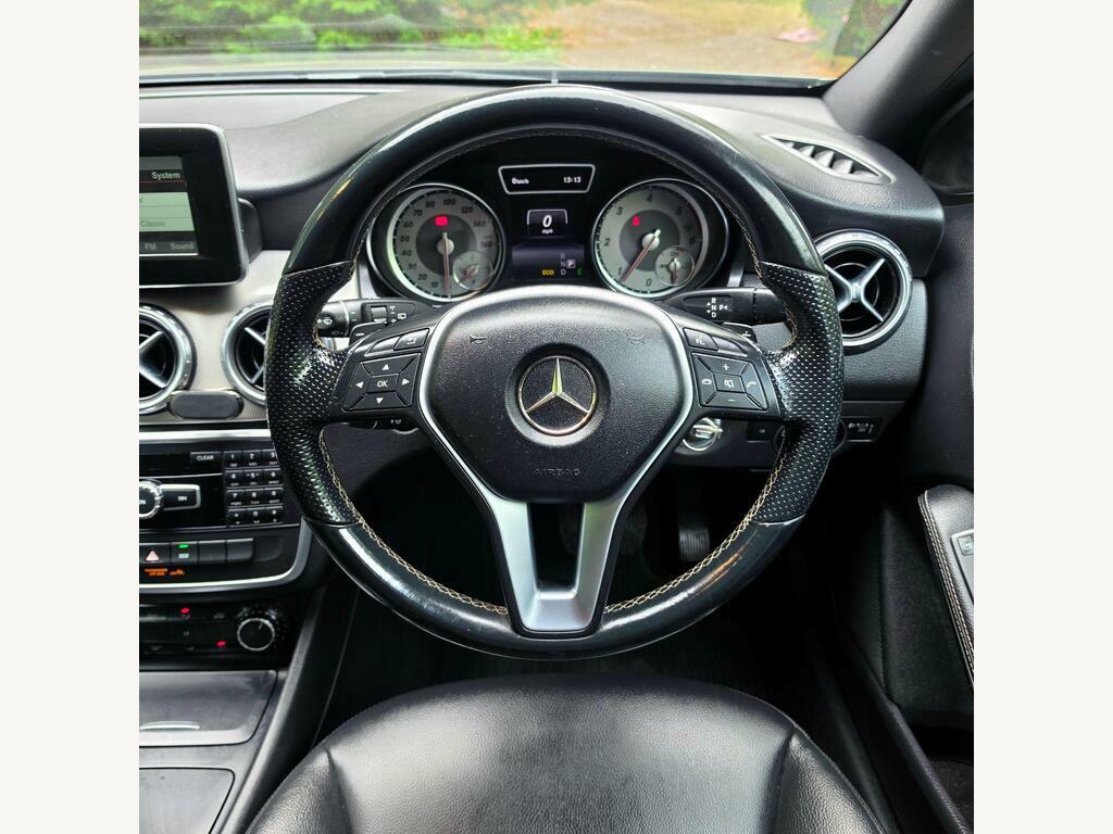 Mercedes-Benz GLA Class 2L Amg Line Blue #24