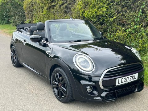 Mini Convertible 1.5 Cooper Sport Black