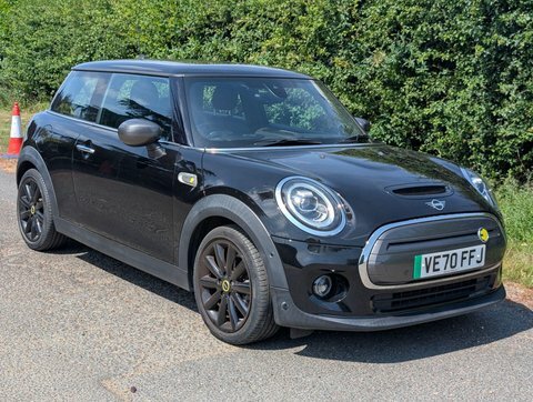 Mini Hatch Cooper Se 32.6Kwh VE70FFJ Black