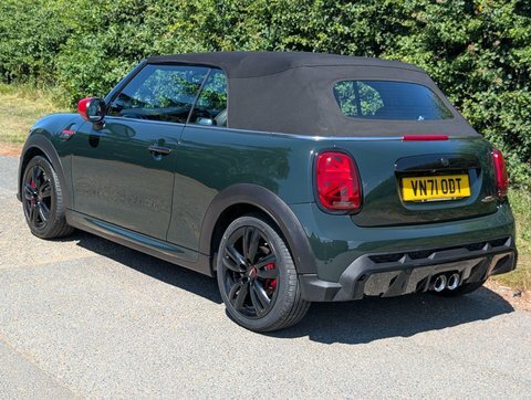 Mini Convertible 2.0 John Cooper Green #4