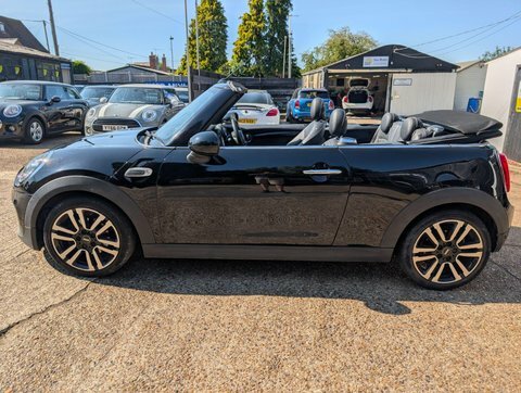 Mini Convertible 1.5 Cooper Exclusive Black #5