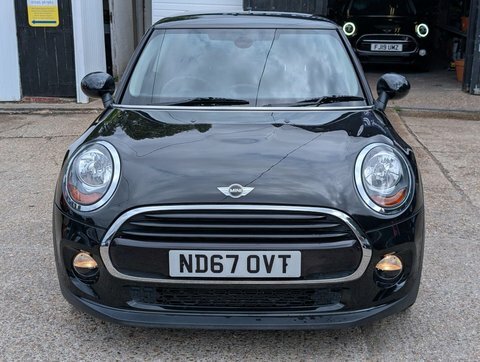 Mini Hatch 1.5 Cooper Euro Black #2