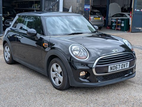 Mini Hatch 1.5 Cooper Euro Black