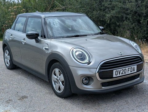 Mini Hatch 1.5 Cooper Classic Silver