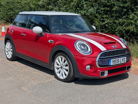 Mini Hatch 2.0 Cooper S Red