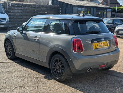Mini Hatch 1.5 Cooper Steptronic Grey #4