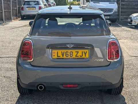 Mini Hatch 1.5 Cooper Steptronic Grey #6