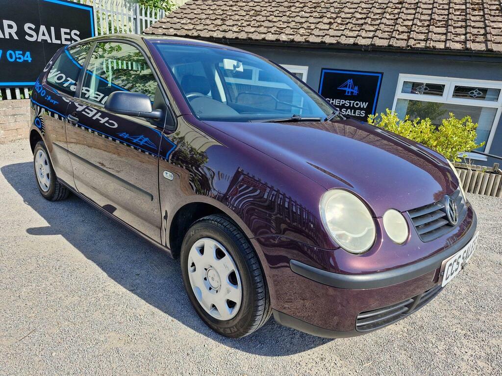 Volkswagen Polo 1.2 E Red