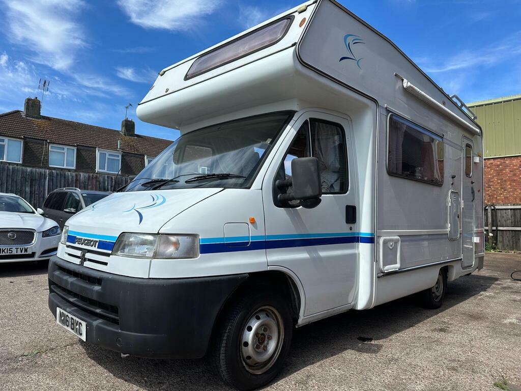 Peugeot Boxer Diesel White