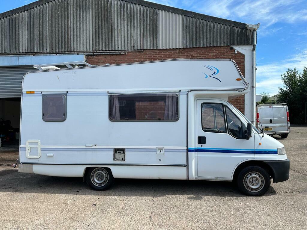 Peugeot Boxer Diesel White #3