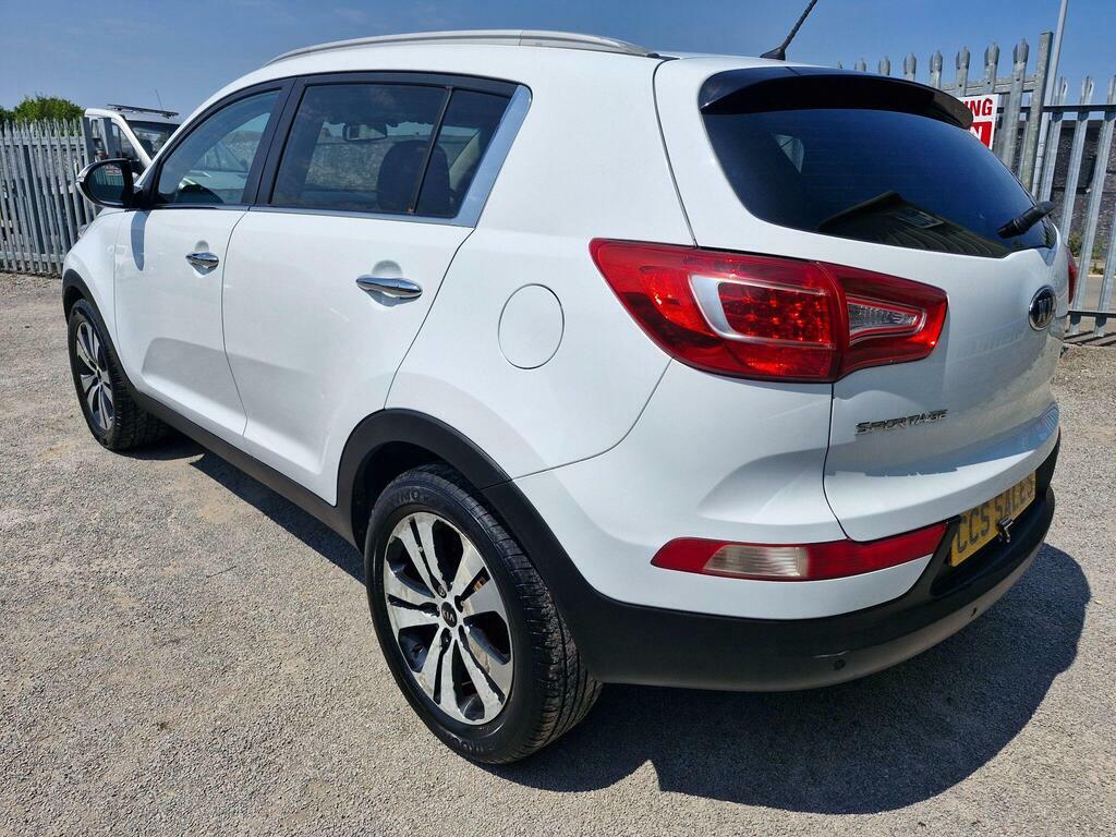 Kia Sportage 1.7 Crdi Ecodynamics 3 2Wd Euro 5 S S White #5