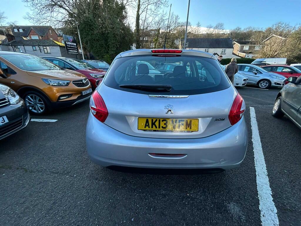 Peugeot 208 1.4 Hdi Active Euro 5 AK13VFM Silver #2