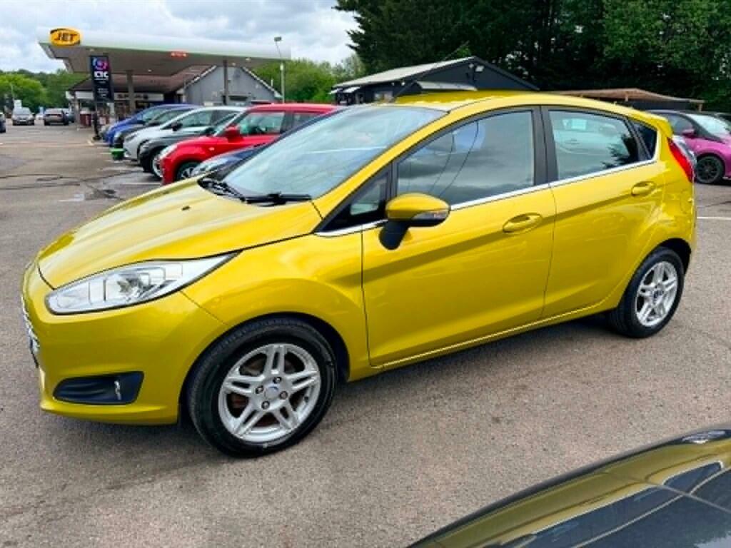 Ford Fiesta 1.5 Tdci Zetec Euro 5 Yellow #5