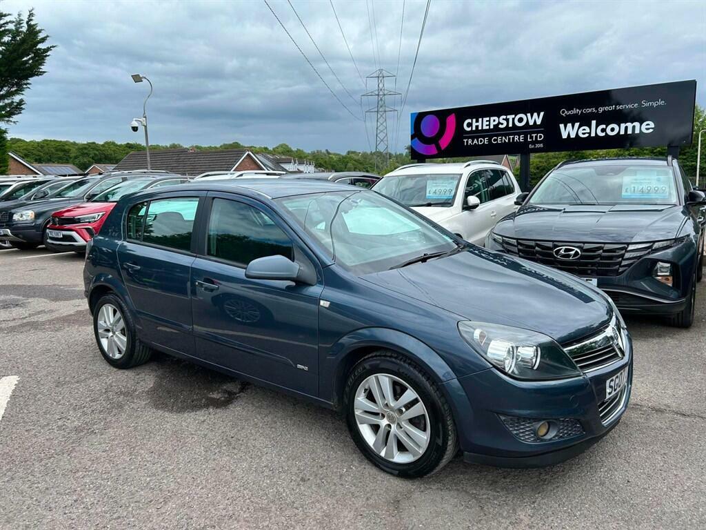 Vauxhall Astra Sxi Blue