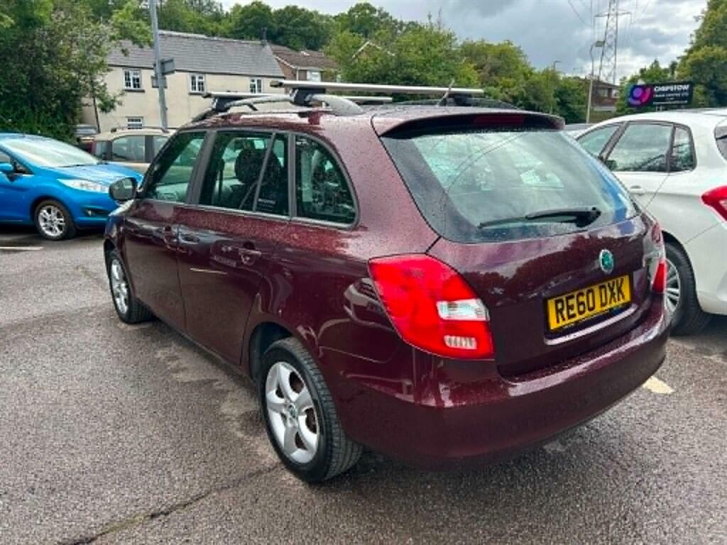 Skoda Fabia 1.6 Tdi Se Euro 5 Red #4