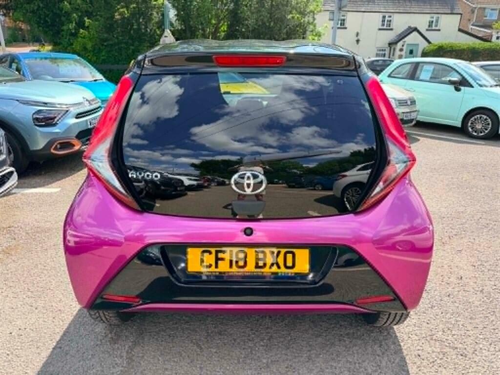 Toyota Aygo 1.0 Vvt-i X-press White #3