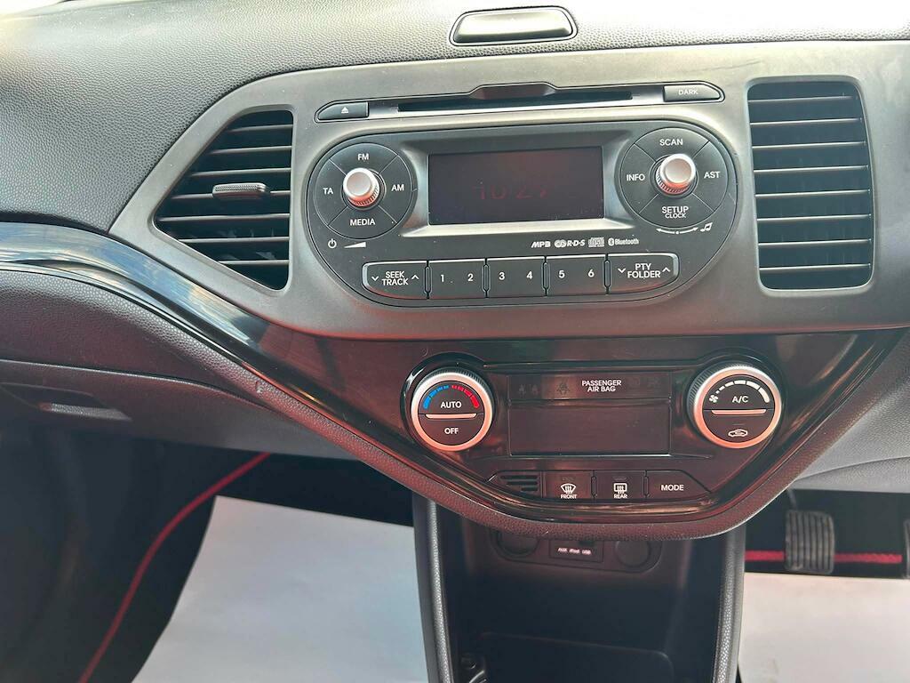 Volkswagen Golf Golf Gtd Black #10