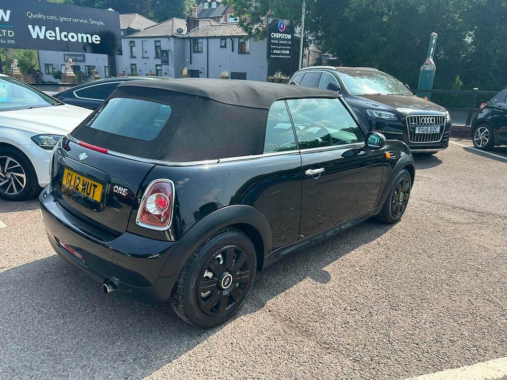 Mini Convertible One Black #3