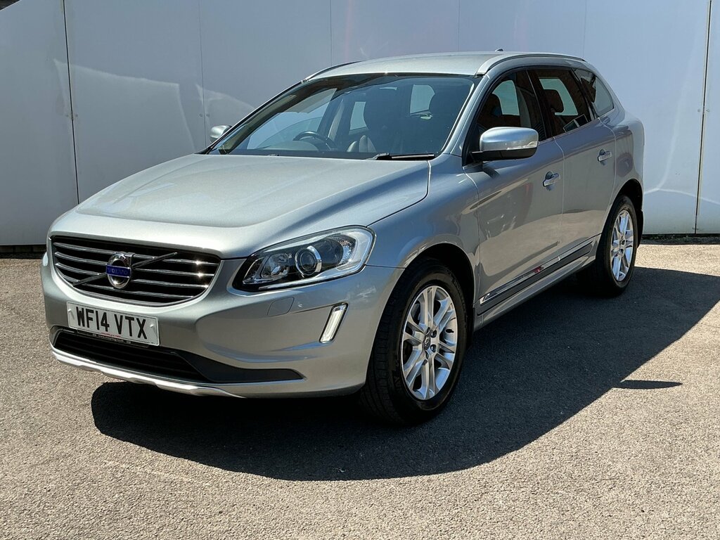 Volvo XC60 2.4 D5 Se Lux Nav Suv Geartronic Awd Eu Silver