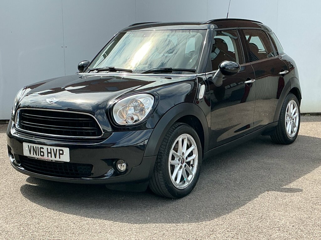Mini Countryman 1.6 Cooper D Business Edition Suv Manua Black