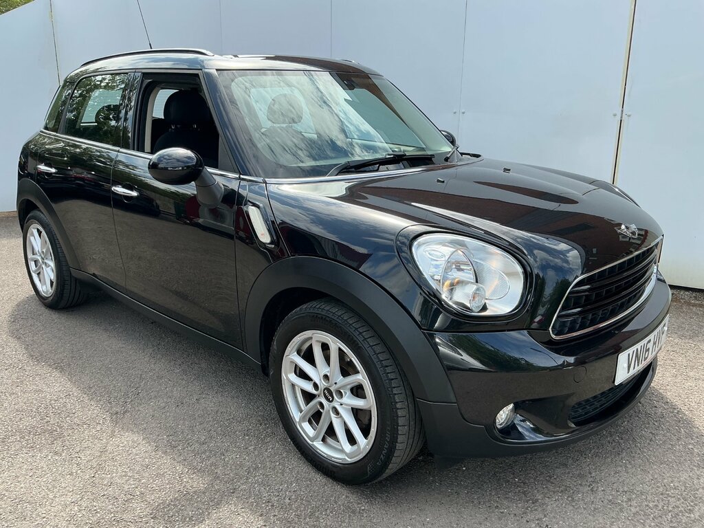 Mini Countryman 1.6 Cooper D Business Edition Suv Manua Black #2