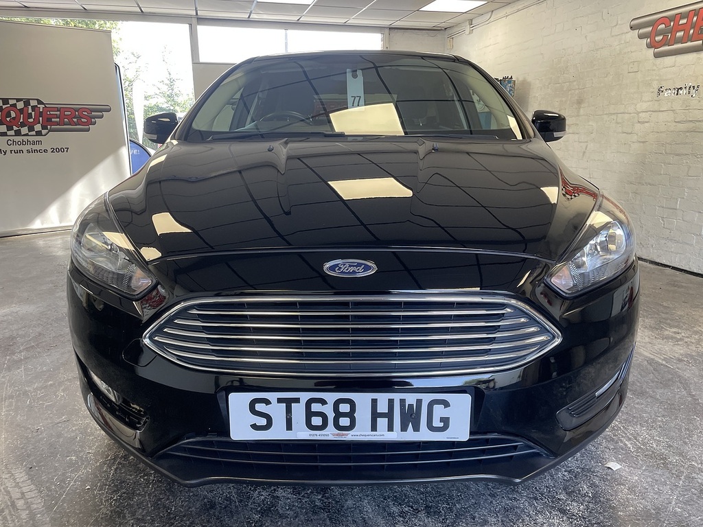 Ford Focus T Ecoboost Zetec Edition Black #4