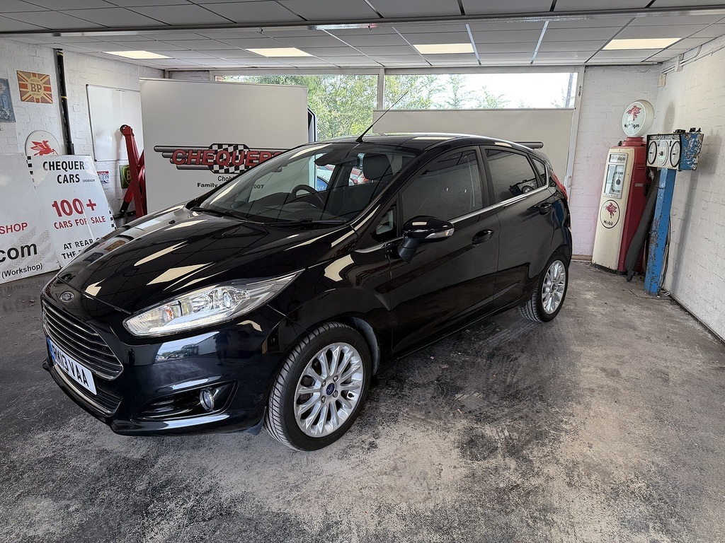 Ford Fiesta T Ecoboost Titanium X Black #4