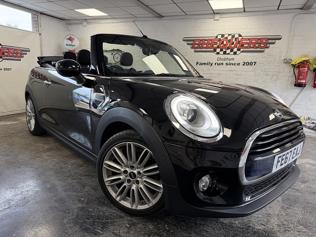 Mini Convertible Cooper Black