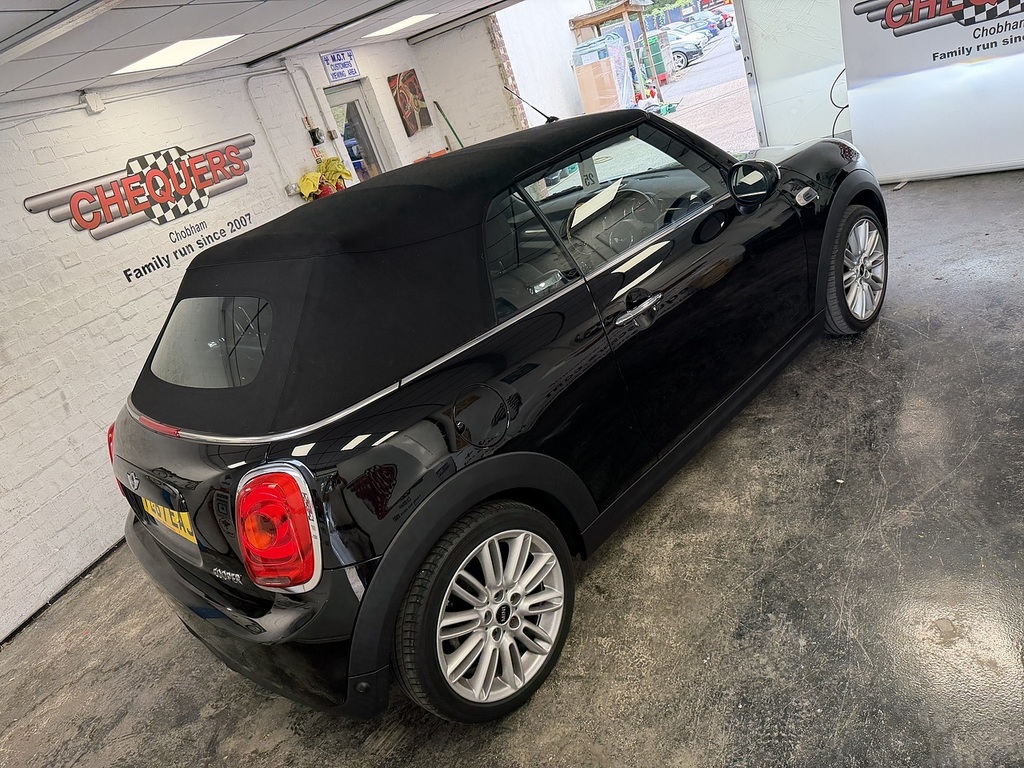 Mini Convertible Cooper Black #2