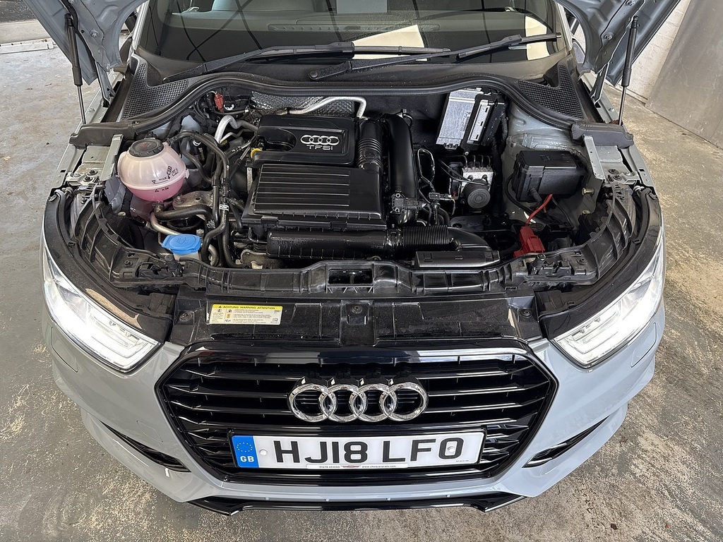 Audi A1 Tfsi Cod Black Edition Grey #6