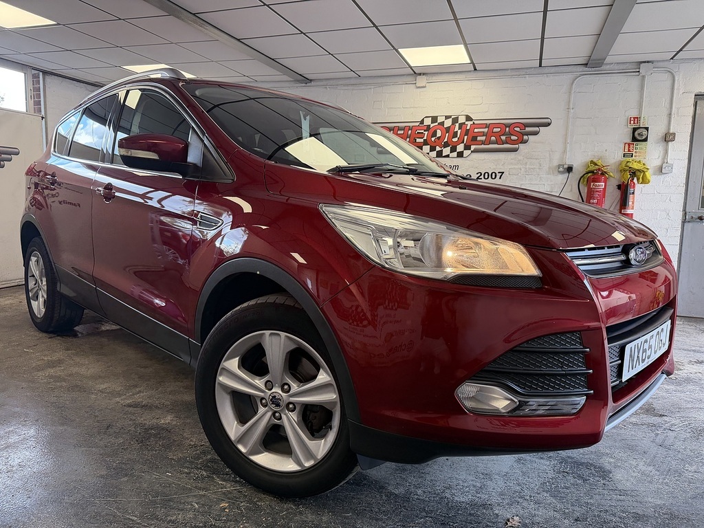 Ford Kuga T Ecoboost Zetec Red
