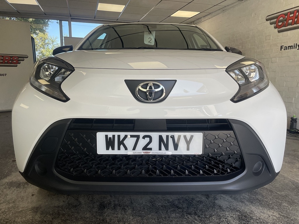 Toyota Aygo X Vvt-i Pure White #3