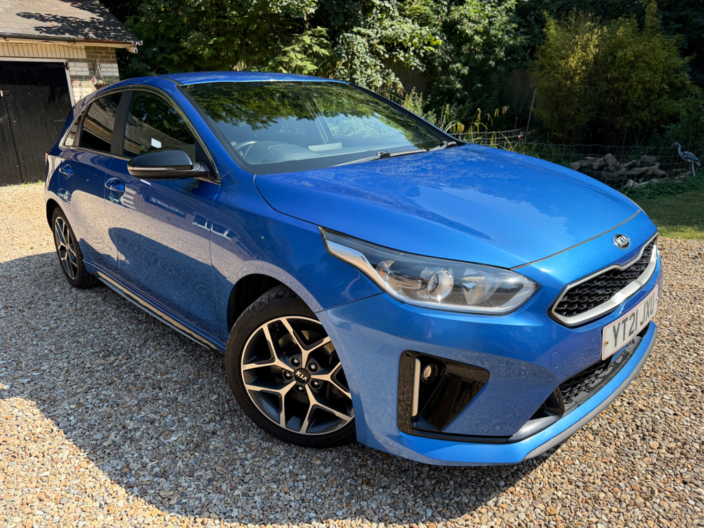 Kia Ceed 1.6 Crdi Mhev Gt-line Hatchback Hybrid