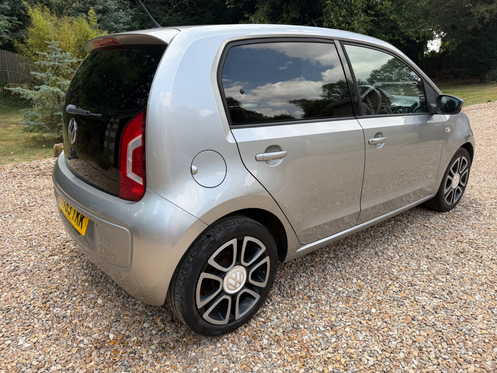 Volkswagen Up 1.0 High Hatchback Euro 5 75 Ps  #6