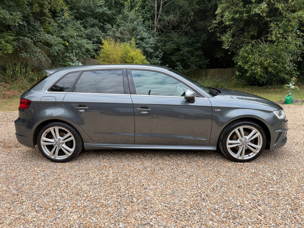 Audi A3 1.4 Tfsi Cod S Line Sportback Eu #4
