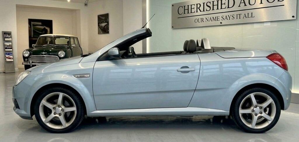 Vauxhall Tigra Exclusiv Silver #5