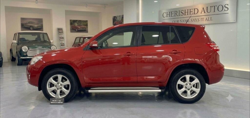 Toyota Rav 4 Xt-r Red #2